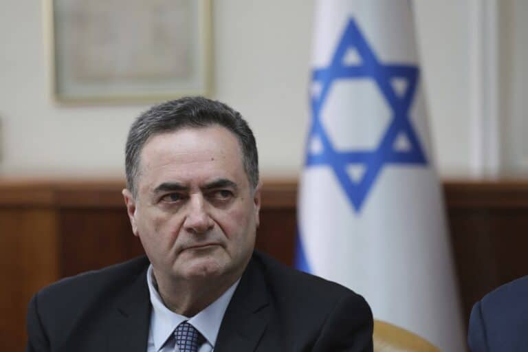 Το Ισραήλ απαγορεύει στις ισπανικές διπλωματικές αρχές να εξυπηρετούν Παλαιστινίους