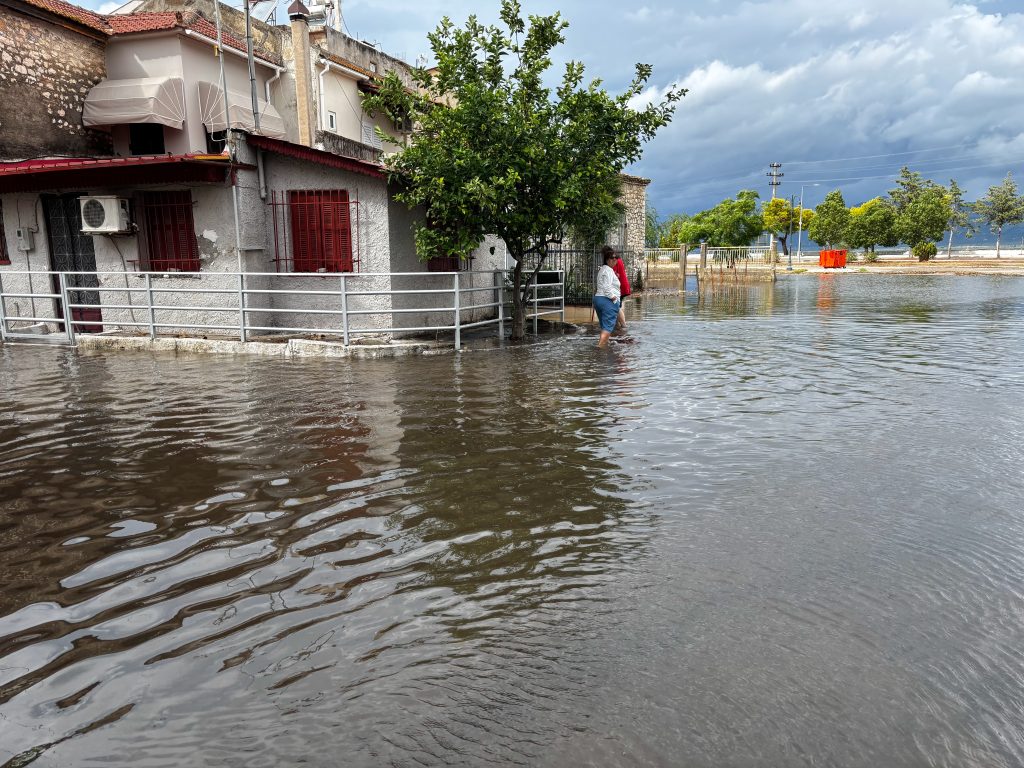 Νερό ενός μήνα έπεσε στην Αττική